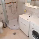 Apartmán In With Terrace, Air Conditioning, Wifi, Washing Machine