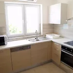 In With Terrace, Air Conditioning, Wifi, Washing Machine Apartmán *