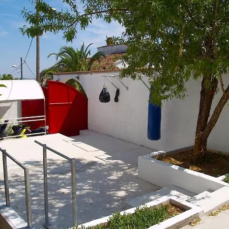 In With Terrace, Air Conditioning, Wifi, Washing Machine *