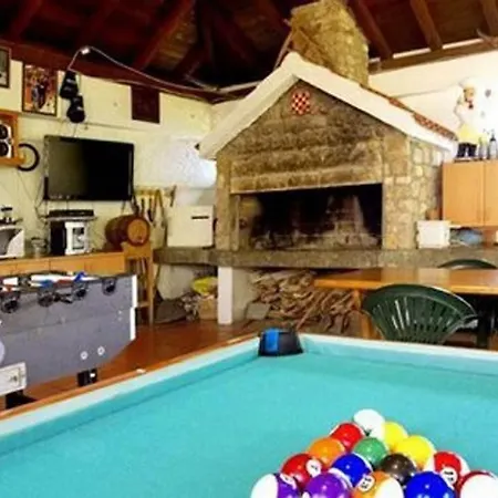 In With Terrace, Air Conditioning, Wifi, Washing Machine * Preko