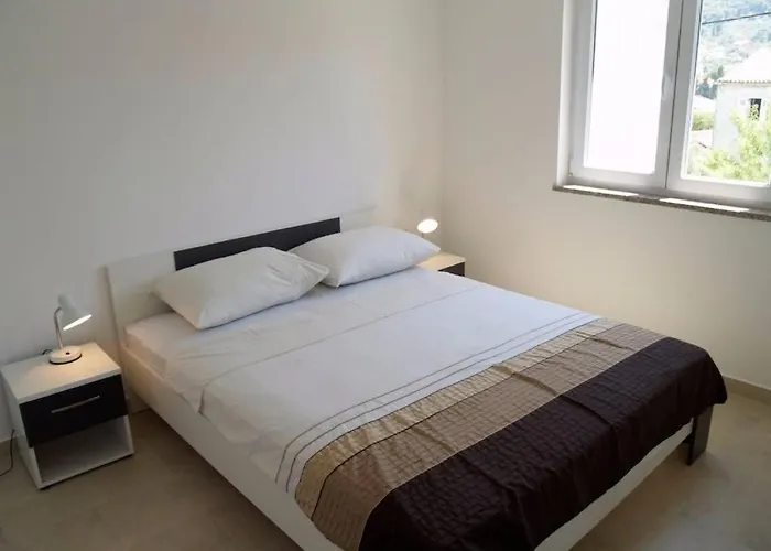 In With Terrace, Air Conditioning, Wifi, Washing Machine Preko